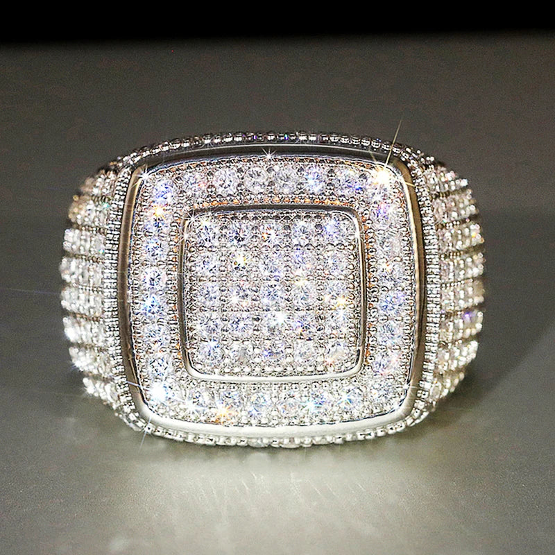 Huitan Sparkling Women Rings for Wedding Engagement Accessories Luxury Silver Color Full Bling Iced Out Gorgeous Female Jewlery