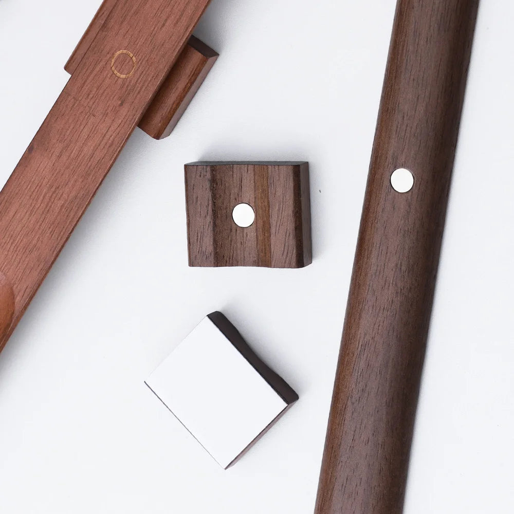 Premium Beech Wood Magnetic Shoe Horn 55cm - Luxury Design, Magnetic Adsorption, Ideal for Elderly, Pregnant, Home Use
