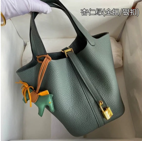 Brand Bucket Bag 18 22CM Women's Bags Trend 2026 Handbag Genuine Leather Luxury Designer Hand Bag Ladies New In Tote Bag