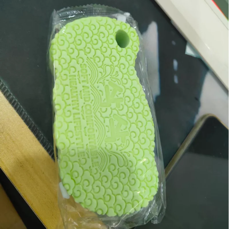 3D Magic Children Bath Sponge Body Exfoliating Dead Skin Sponge Massager Cleaning Shower Brushes Peeling Sponge Artifact