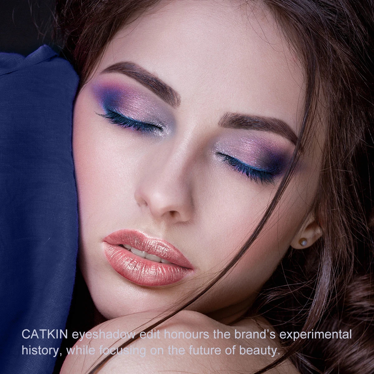 CATKIN Eyeshadow Palette, Matte Shimmer 9 Colors, Highly Pigmented, Creamy Texture, For Halloween Cosplay & Gothic Party Makeup