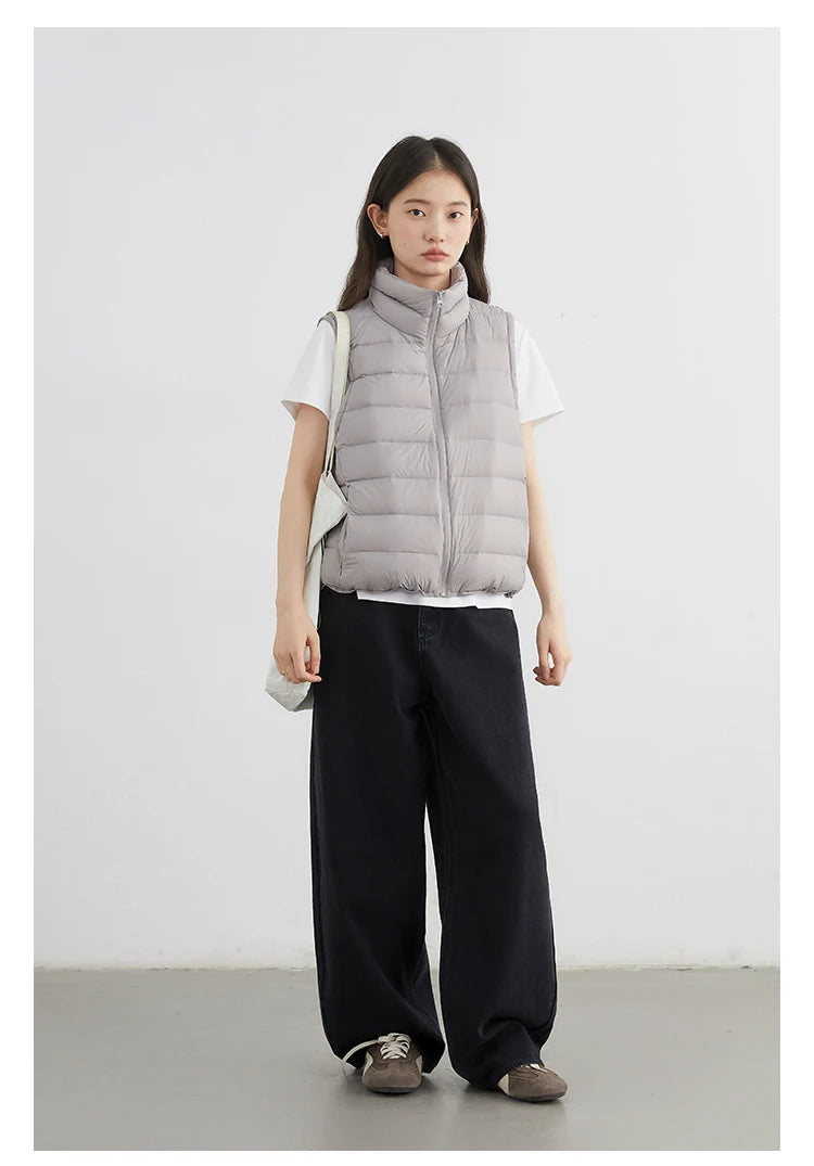 CHIC VEN New Women Down Coats Sleeveless Lightweight 90 White Duck Down Stand Up Collar Female Down Vest Autumn Winter 2026