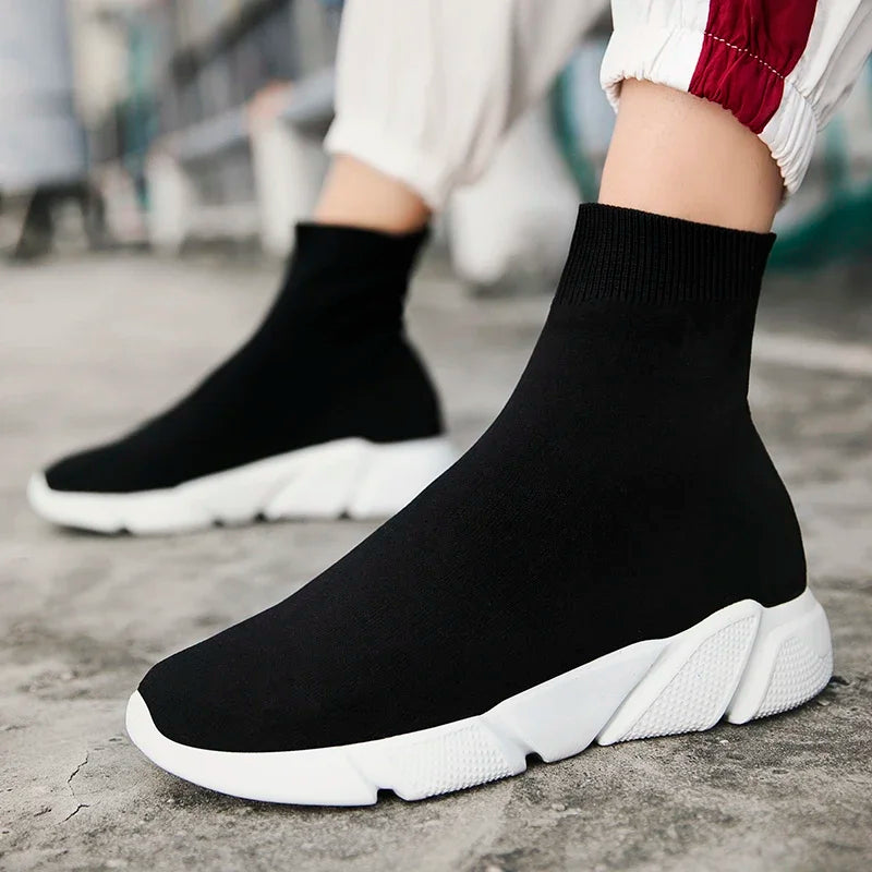 Classic Black High Top Sneakers For Men Designer Shoes Slip-on Men's Casual Sneakers Comfy Breathable Knit Women's Sports Shoes