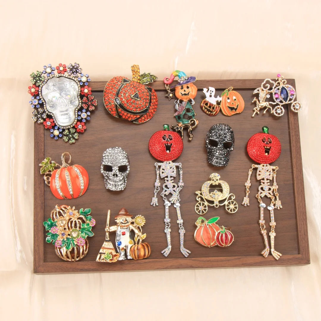 Baroque Luxury Pumpkin Skull Design Brooch for Men and Women, Halloween Jewelry, Fashion Accessories, and Party Gifts