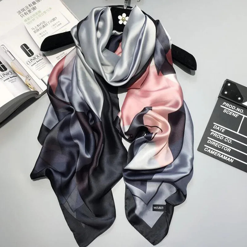 2022 Luxury Brand Women Silk Scarf Designer Plaid Summer Beach Shawls and Foulard Wrap Scarves Female Pure Silk Sjal Hijab New