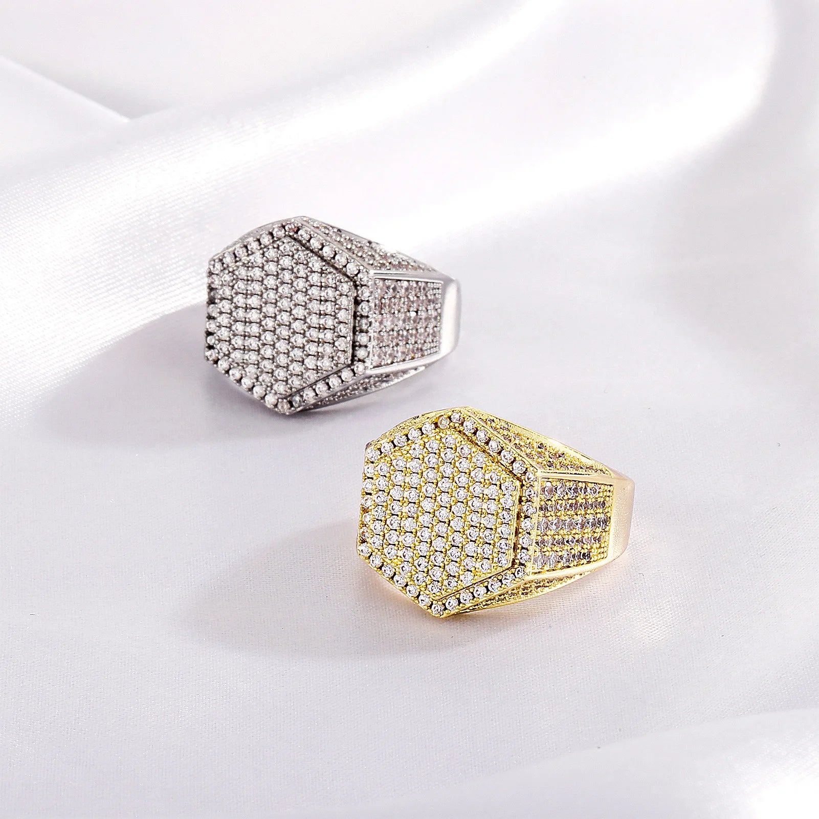 Trendy Hip Hop Rock Men Ring Luxury Gold/Silver Color Full Bling Iced Out Cubic Micro Paved CZ Rings Wedding Party Jewelry Gift