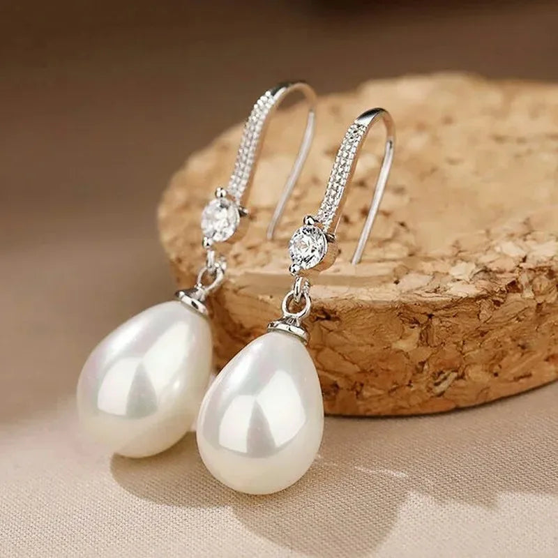 Freshwater Pearl Drop Earrings for Female, Simple Water Drop Shape, Exquisite High-end Simulation, Temperament, New