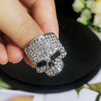 Fashion Punk Rhinestones Skull Rings Hiphop Glitter Silver Color Crystal Gothic Finger Ring for Women Men Party Jewelry Gift