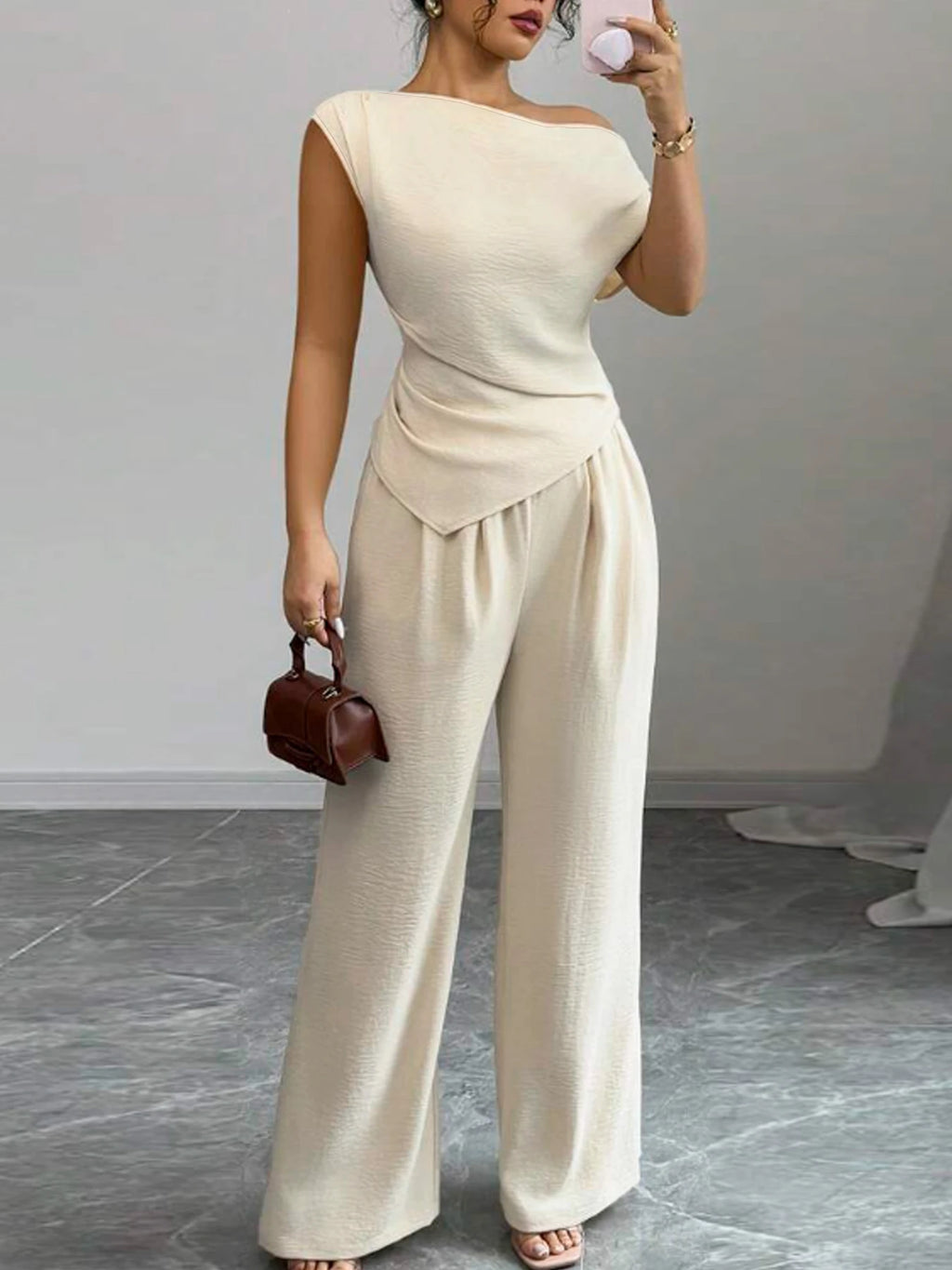 Elegant Pure Color Ladies Asymmetric Top And Wide Leg Pants 2-Piece Set for Commuting Casual Vacations Fashionable New Arrival