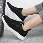 Flying Woven Upper Color Matching Light Casual Shoes