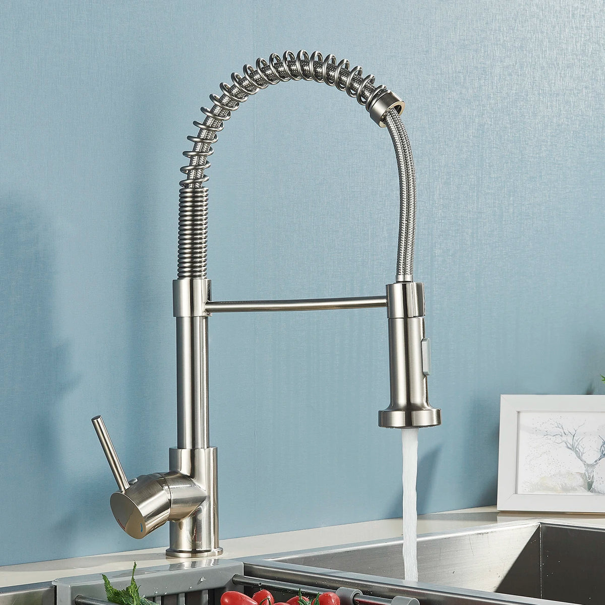 Brushed Nickel/Black Kitchen Faucet Single Handle High Arc Pull down Spray Sink Faucet with Lever Handle in Stainless Steelk