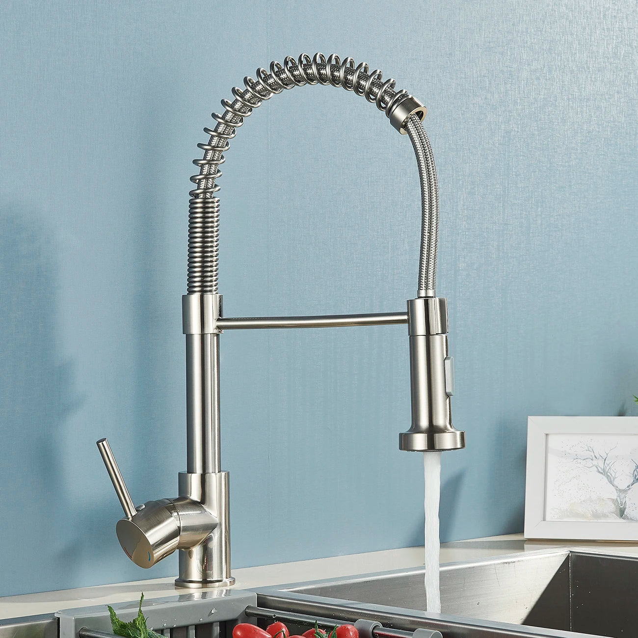 Brushed Nickel/Black Kitchen Faucet Single Handle High Arc Pull down Spray Sink Faucet with Lever Handle in Stainless Steelk