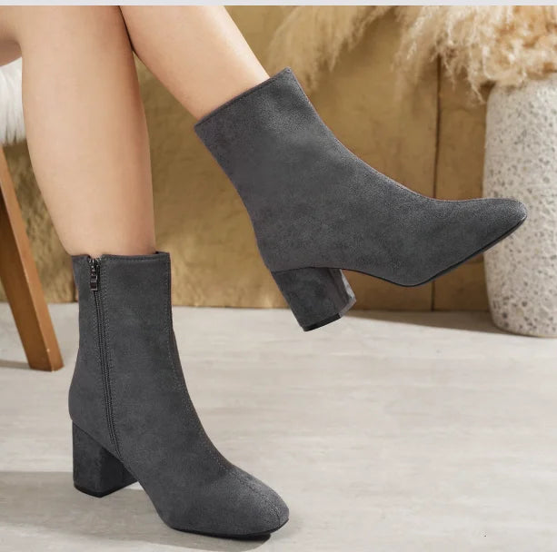 White Ankle Boots for Women 2024 Side Zipper Stretch Middle Heel Large Size Short Boot Fashion Pointed Shoes Botas De Mujer