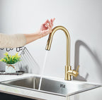 Pull Out Intelligent Touch Kitchen Sink Faucet With Hot And Cold Mixing Sink Faucet That Can Rotate 360 Degrees