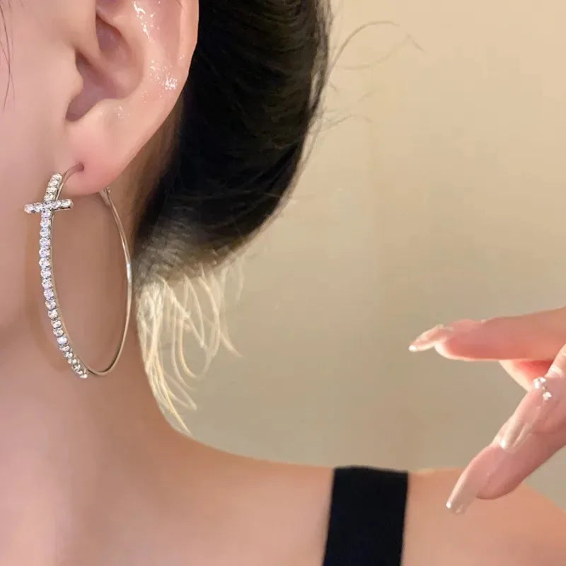 Shiny Big Circle Hoop Earrings for Women Exquisite Rhinestones Ear Buckles Earrings High-end Geometric Ear Rings Jewelry