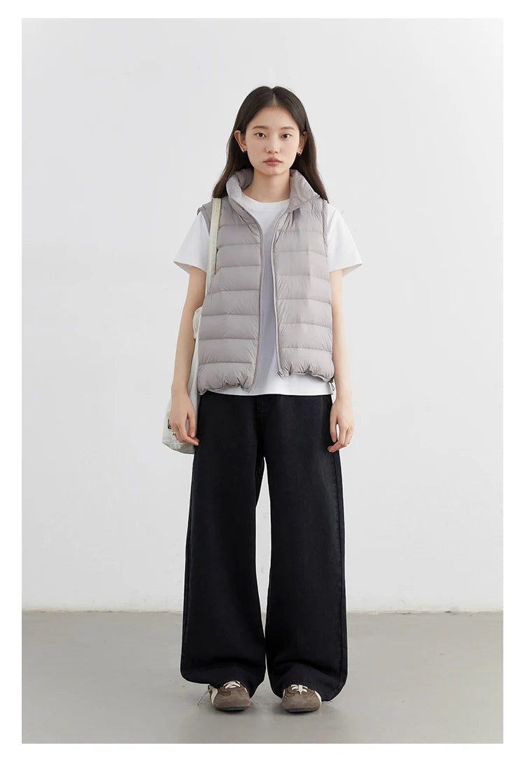 CHIC VEN New Women Down Coats Sleeveless Lightweight 90 White Duck Down Stand Up Collar Female Down Vest Autumn Winter 2026