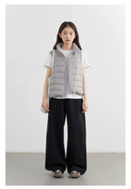 CHIC VEN New Women Down Coats Sleeveless Lightweight 90 White Duck Down Stand Up Collar Female Down Vest Autumn Winter 2026