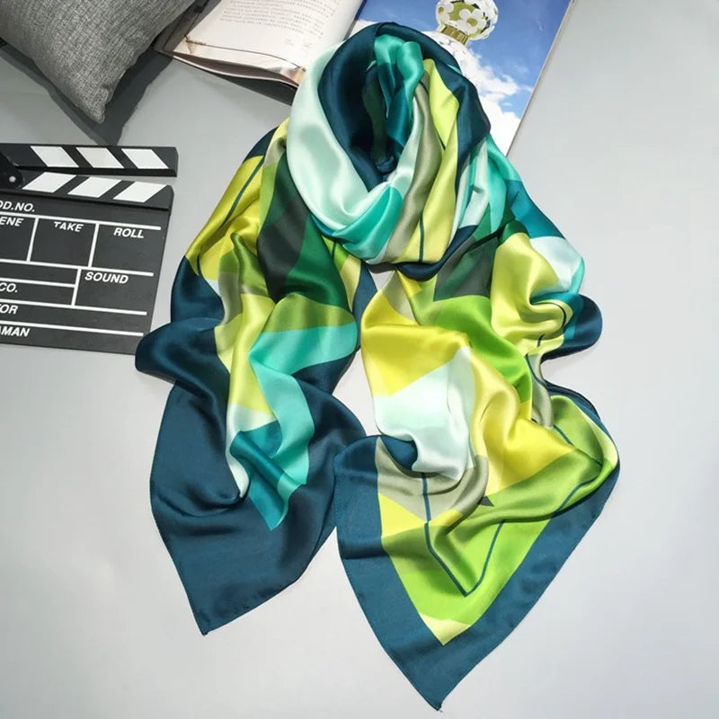 2022 Luxury Brand Women Silk Scarf Designer Plaid Summer Beach Shawls and Foulard Wrap Scarves Female Pure Silk Sjal Hijab New