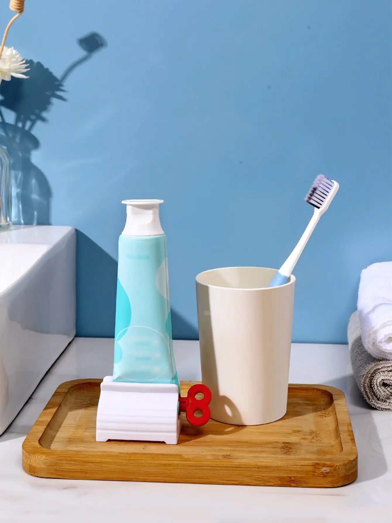 1pc Toothpaste Squeezer Toothpaste Squeezer, Rolling Toothpaste Squeezer, Dispenser, Simple and Practical