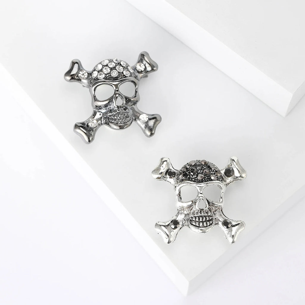 Rhinestone Skull Brooches for Women Unisex Metal Skull Pin Skull Lapel Pins Banquet Party Backpack Gifts Jewelry Accessories