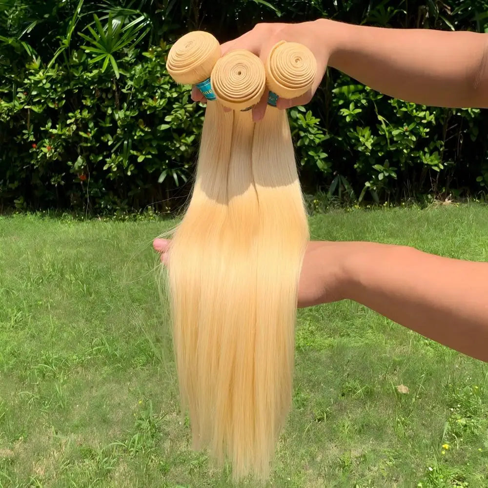 613 Straight Human Hair Bundles Remy Brazilian Blonde 1/3/4 Bundles Deal Bone Straight Human Hair Unprocessed Extension Bundles Brazilian 613 Straight Human Hair for Black Women