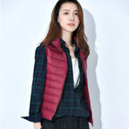 New 2026 Women Women Ultra Light Down Vests Slim Sleeveless Jacket Portable Girl Lightweight Windproof Waistcoat